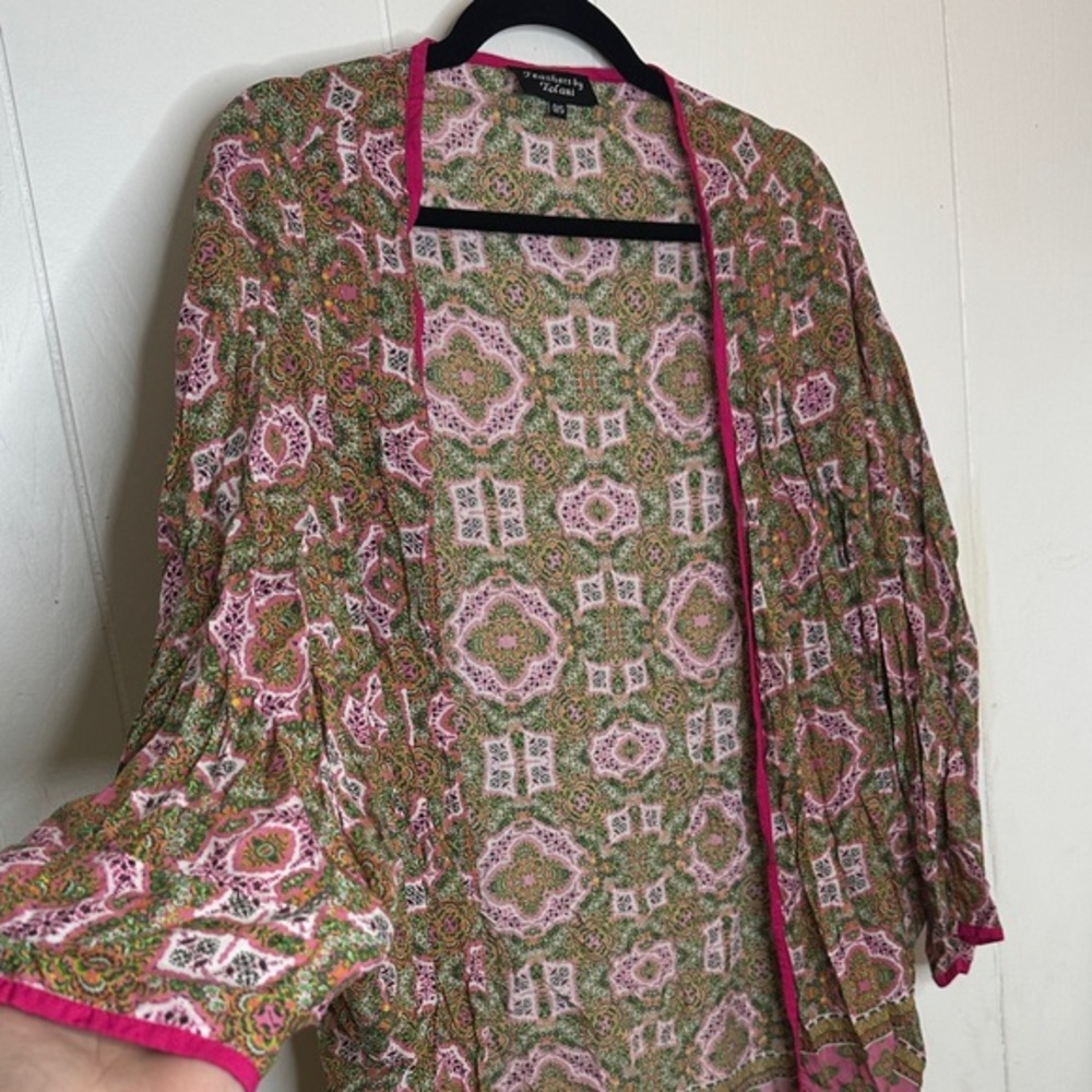 Tolani Pink and Green Patterned Blouse